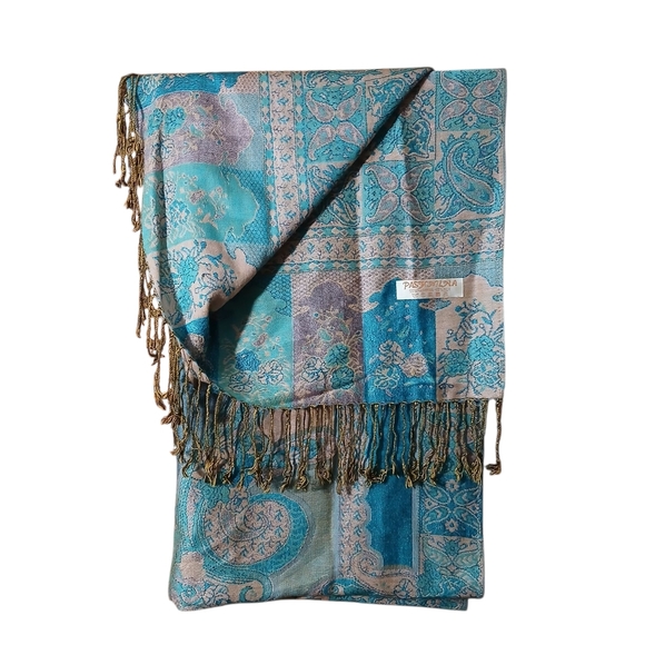 Pashmina Teal and Beige Paisley Scarf - Picture 3 of 6